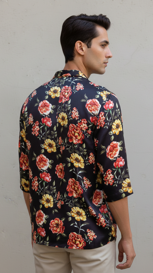 কালো ডিজিটাল প্রিন্টেড ফ্লোরাল