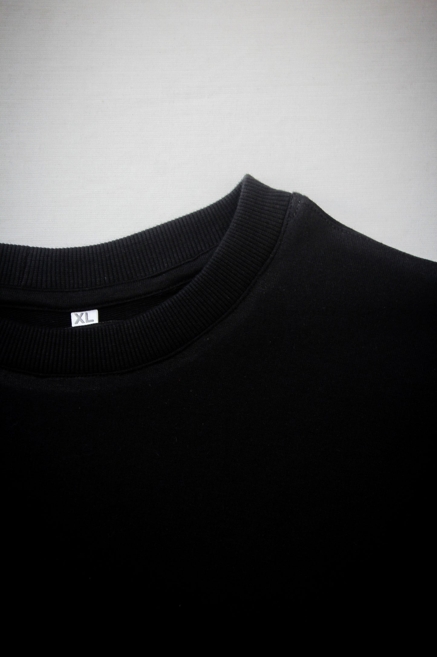 VECTOR BOX TEE - DARKEST BLACK